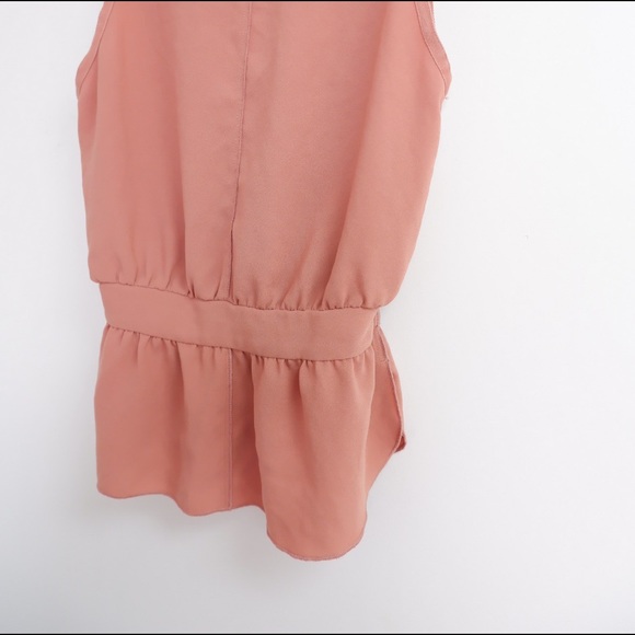 🖤SOLD🖤ARITZIA WILFRED PEPLUM TANK- GORGEOUS COLOUR 🥂 - Picture 2 of 5